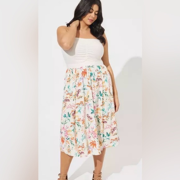 Torrid Women’s Midi Jersey Challis Sweetheart Tube Dress with Floral Print Sz 2X - Picture 1 of 7